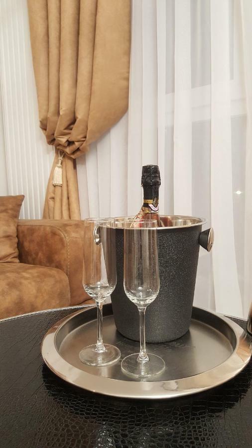 Apartment Alonisos Lux Brasov Luaran gambar