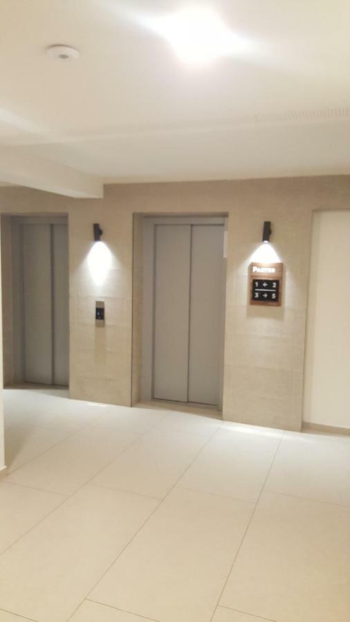 Apartment Alonisos Lux Brasov Luaran gambar