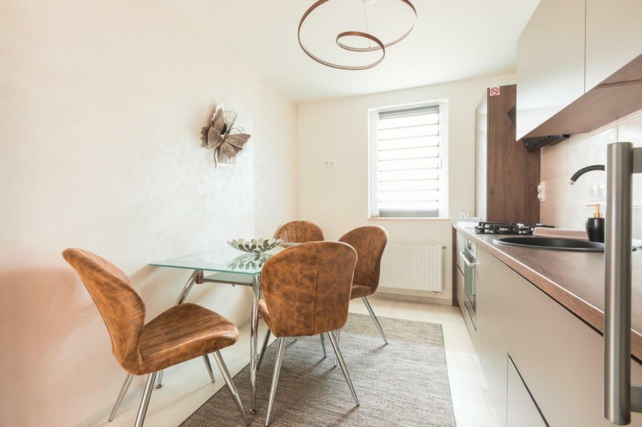 Apartment Alonisos Lux Brasov Luaran gambar