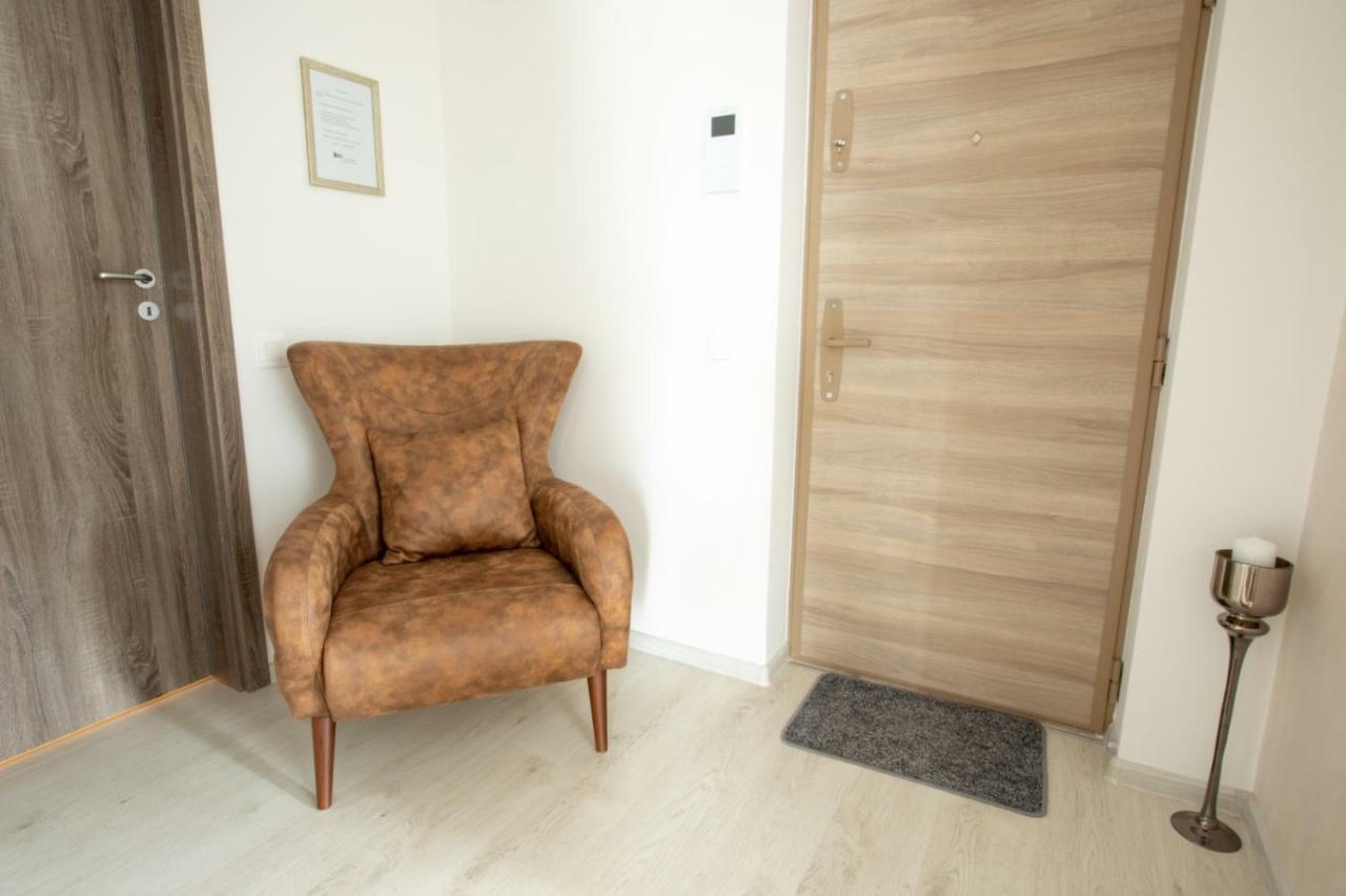 Apartment Alonisos Lux Brasov Luaran gambar